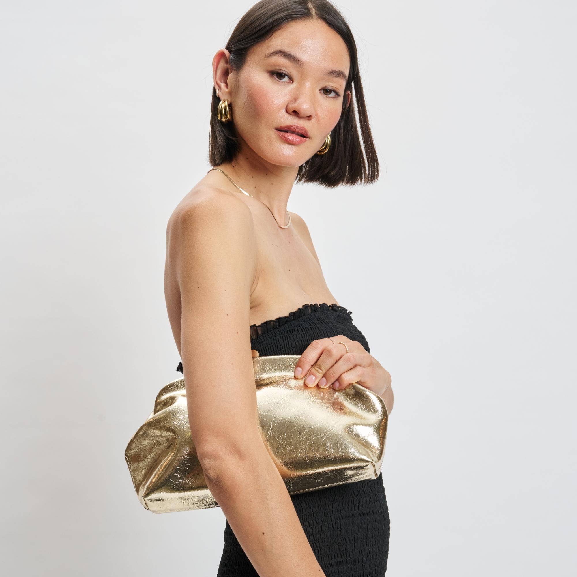 Camille Clutch: Gold