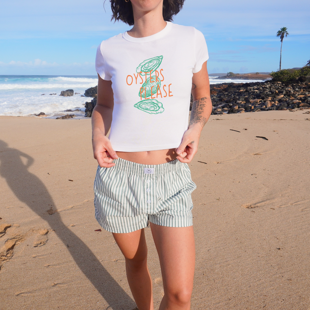 Oysters Please Cropped Tee